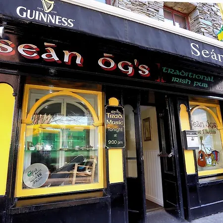 بيت ضيافة Sean Og's Accomodation